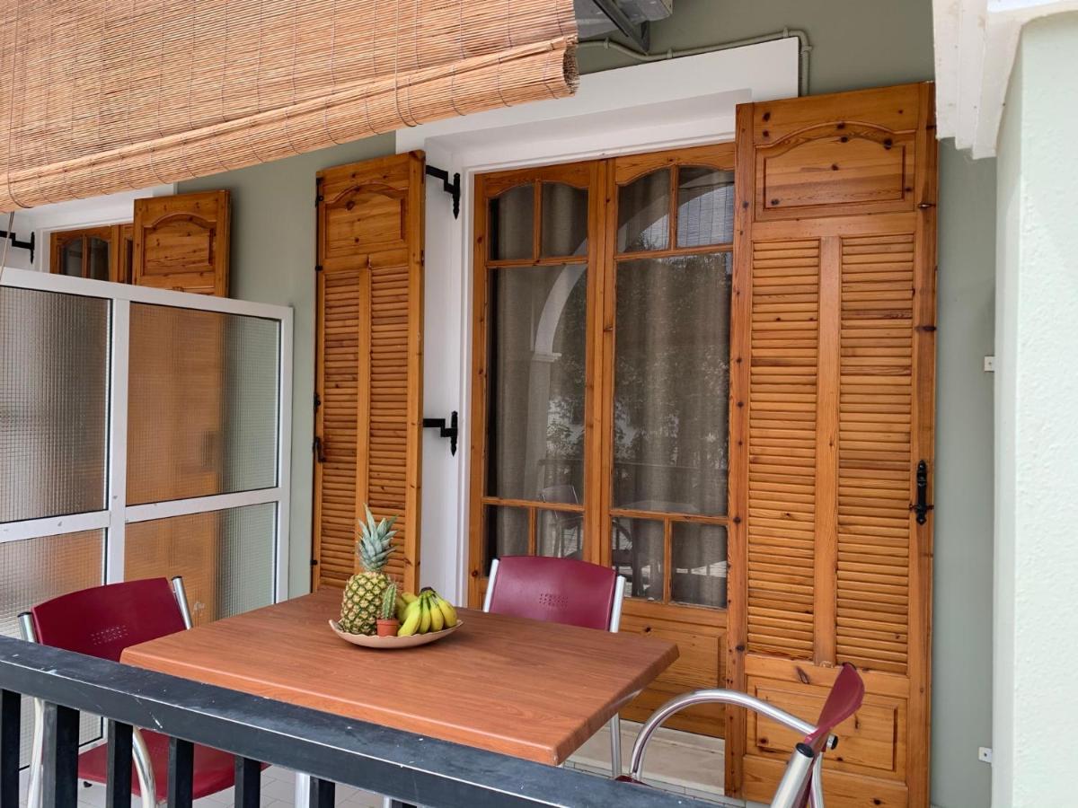 Katerinas Inn Apartments Keri Extérieur photo